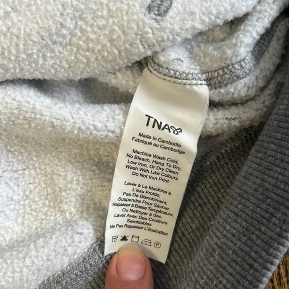 TNA Baltic Hoodie - Picture 5 of 6